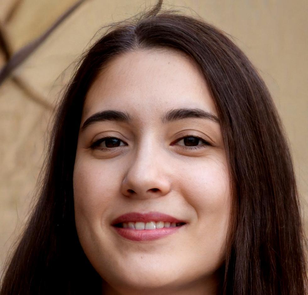 Keophilavanh Sourignamath, Financial Analysis Expert